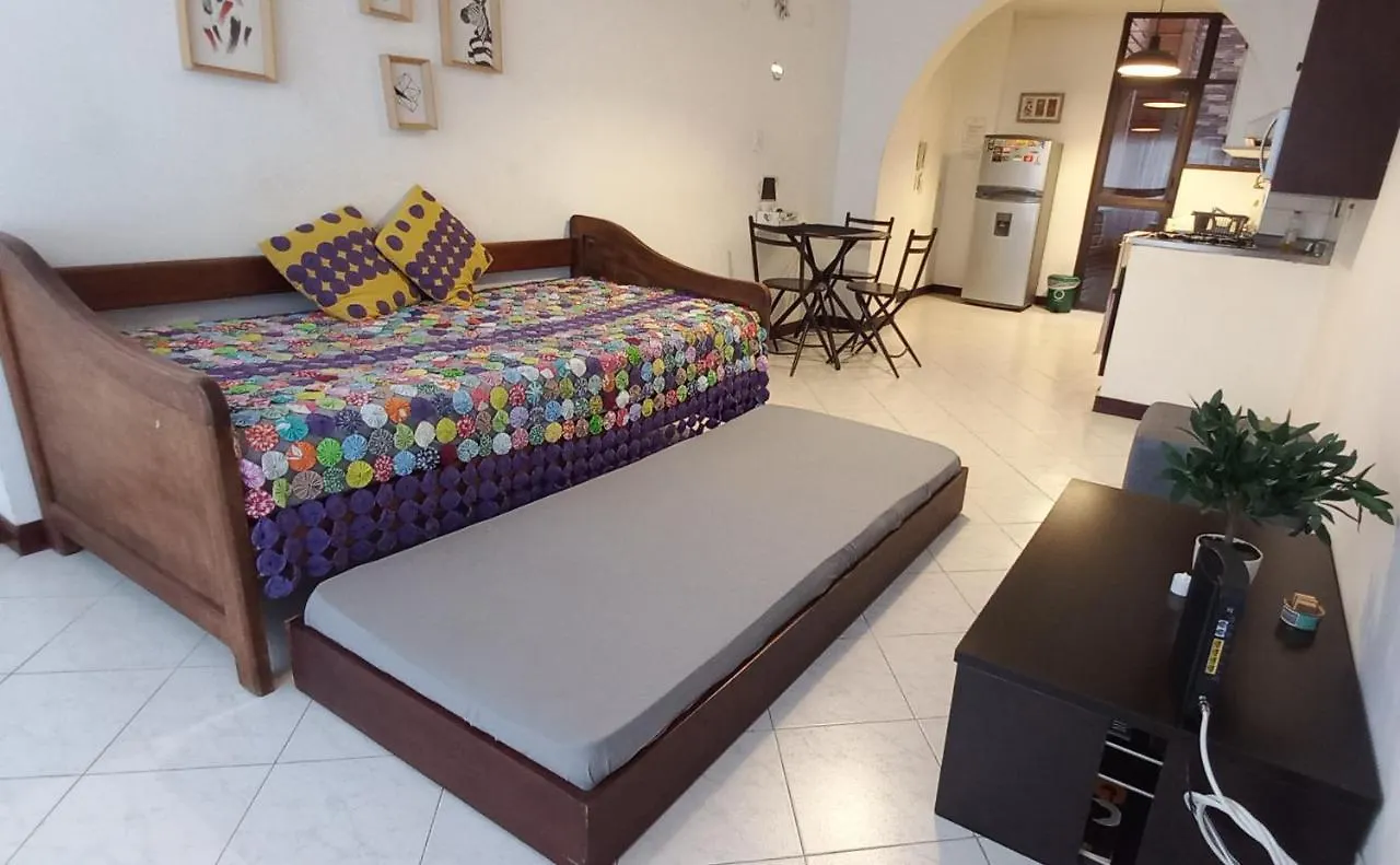 Apto Idoneo Para Descansar Muy Central En El Poblado Apartment Medellin Colombia